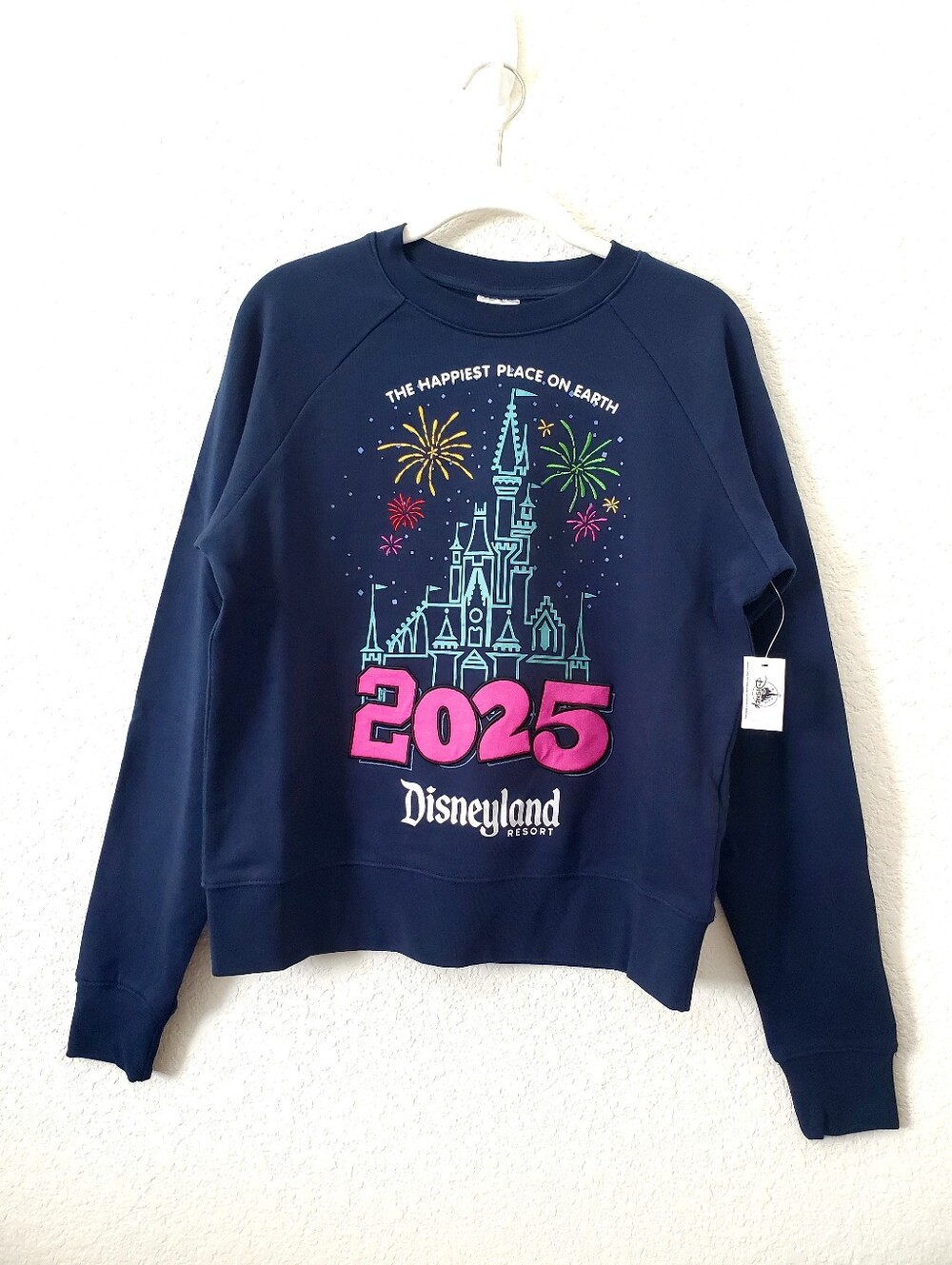 Disney Disneyland Resort 2025 Navy Blue Castle Fireworks Sweatshirt XS NWT